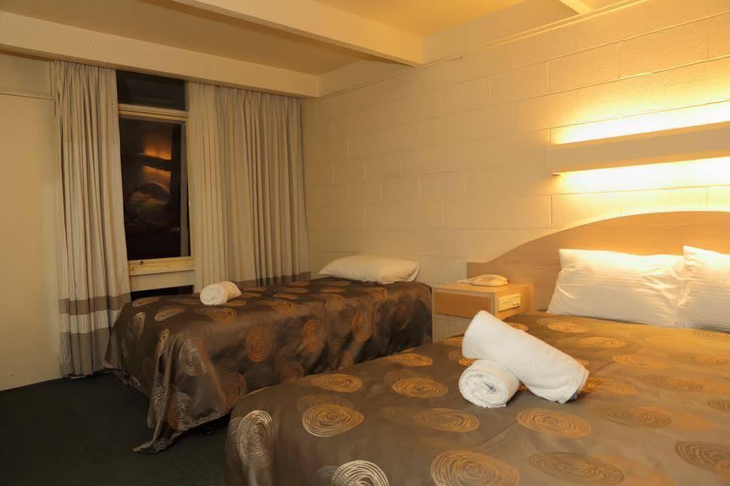 Ocean Views 3* Lakes Entrance